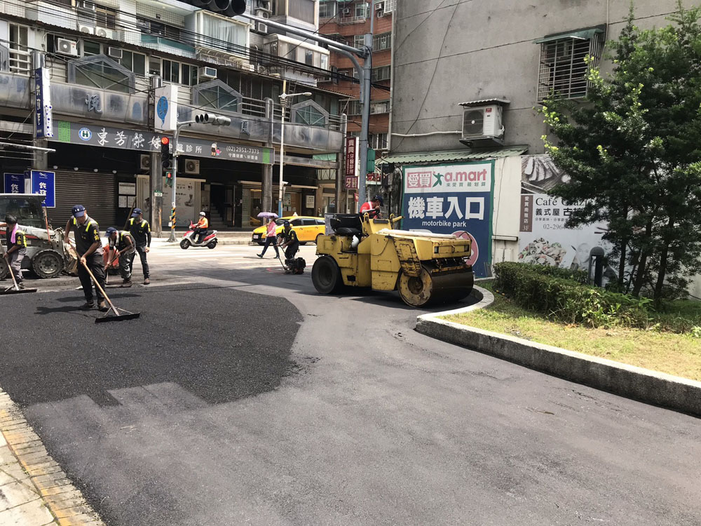 板橋愛買柏油鋪設工程