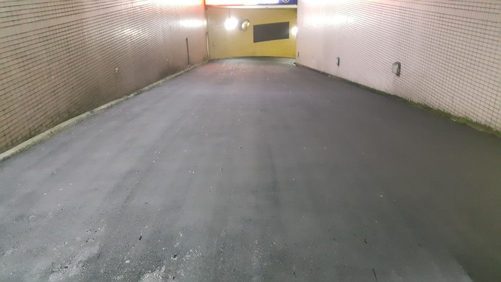 汐止國泰醫院停車場標線