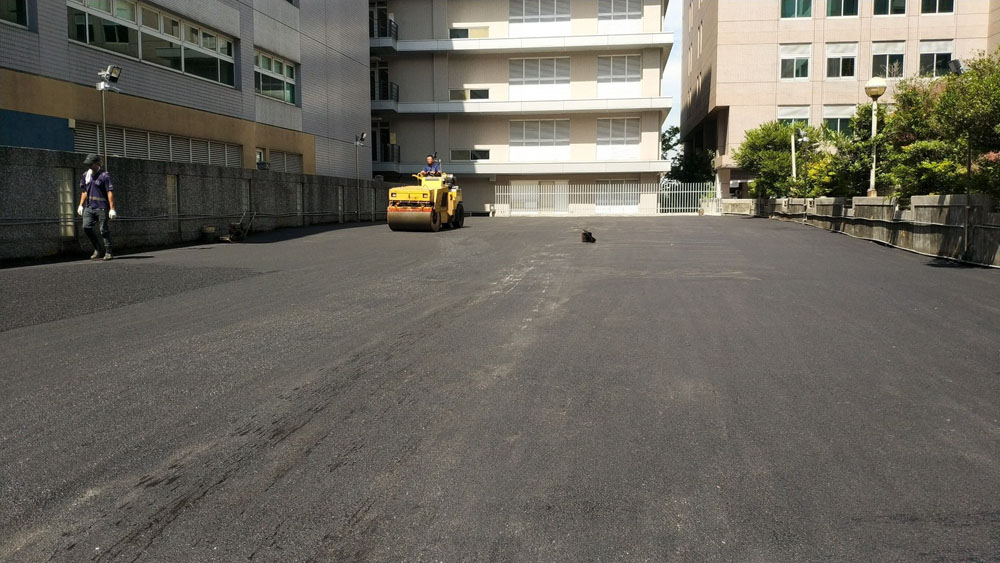 內湖私人停車場瀝青工程