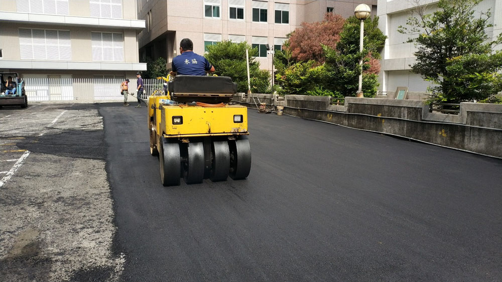 內湖私人停車場瀝青工程